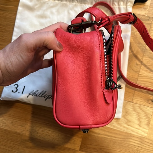 Phillip Lim red camera bag - Picture 7 of 8